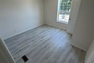 435 High St, Groton, CT 06355 - Photo 11