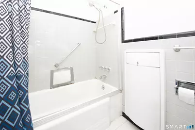 25 Cartright Street #5F, Bridgeport, CT 06604 - Photo 19