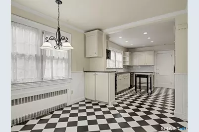 14 Roosevelt Street, Norwalk, CT 06851 - Photo 11