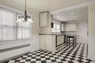 14 Roosevelt St, Norwalk, CT 06851 - Photo 11