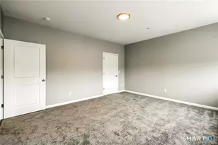 9 Steele Blvd, Berlin, CT 06037 - Photo 11