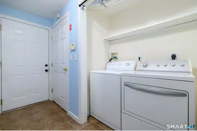 612 Black Rock Turnpike #612, Fairfield, CT 06825 - Photo 17
