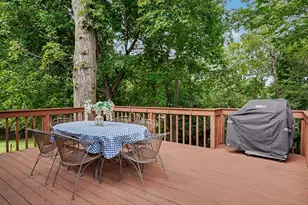 196 N Anthony St, Bridgeport, CT 06606 - Photo 33