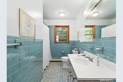 1646 Boston Post Road, Darien, CT 06820 - Photo 15
