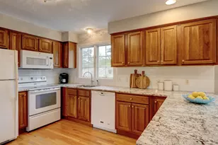 15 Horse Run Hill Rd, Cromwell, CT 06416 - Photo 9
