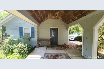 142 Fog Plain Road, Waterford, CT 06385 - Photo 1