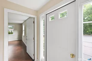 451 Dowd Ave, Canton, CT 06019 - Photo 7