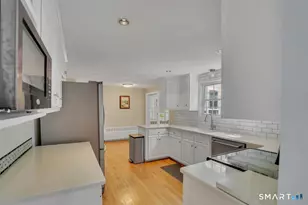 117 Hyde Rd, West Hartford, CT 06117 - Photo 9