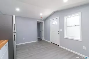525 E Main St, Branford, CT 06405 - Photo 5