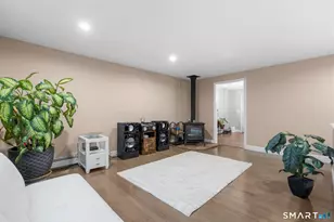181 Jefferson Ln, East Hartford, CT 06118 - Photo 9
