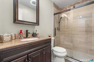 181 Jefferson Ln, East Hartford, CT 06118 - Photo 27