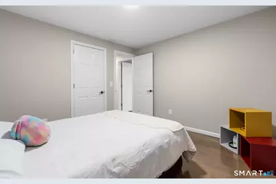 181 Jefferson Lane, East Hartford, CT 06118 - Photo 23