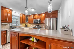 181 Jefferson Ln, East Hartford, CT 06118 - Photo 15