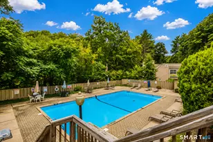 4 Carriage Dr, Simsbury, CT 06070 - Photo 33