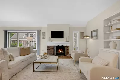 4 Carriage Drive #4, Simsbury, CT 06070 - Photo 11
