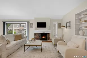 4 Carriage Dr, Simsbury, CT 06070 - Photo 11