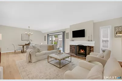 4 Carriage Drive #4, Simsbury, CT 06070 - Photo 13