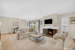 4 Carriage Dr, Simsbury, CT 06070 - Photo 13