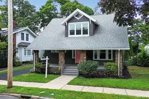 17 Ralston Ave, Hamden, CT 06517 - Photo 1