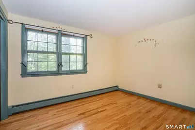 49 Farmstead Lane, Simsbury, CT 06092 - Photo 27
