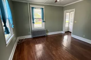 65 Maple St, Manchester, CT 06040 - Photo 9