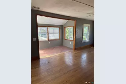 105 Welchs Point Road, Milford, CT 06460 - Photo 17