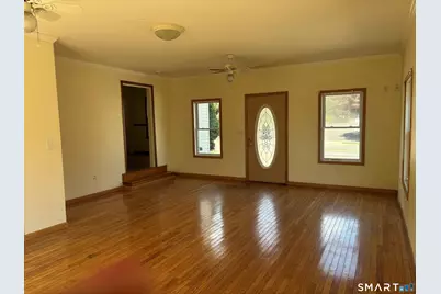 105 Welchs Point Road, Milford, CT 06460 - Photo 7