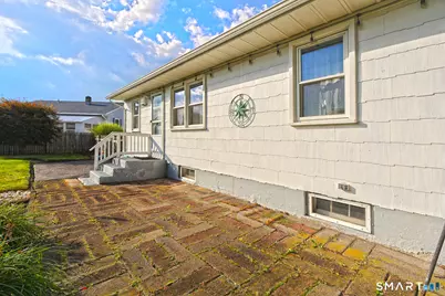 105 Skyline Drive, West Haven, CT 06516 - Photo 3