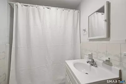 24 Bretton Road, West Hartford, CT 06119 - Photo 7