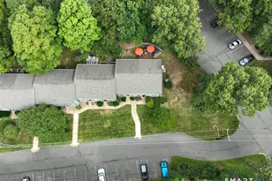 128 Highland St, Manchester, CT 06040 - Photo 5