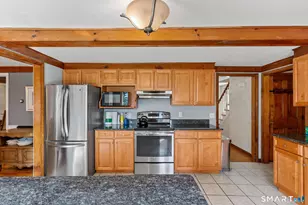 8 Robert St, Portland, CT 06480 - Photo 11