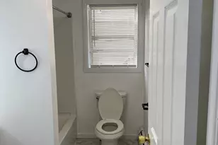 1387 Quinnipiac Ave, New Haven, CT 06513 - Photo 15
