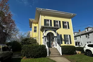 17 Broad St, Middletown, CT 06457 - Photo 1