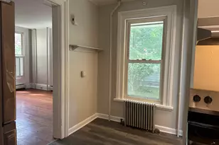 17 Broad St, Middletown, CT 06457 - Photo 7