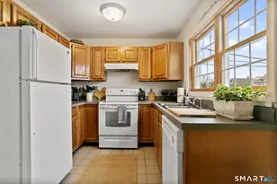 1236 Fairfield Beach Rd, Fairfield, CT 06824 - Photo 9