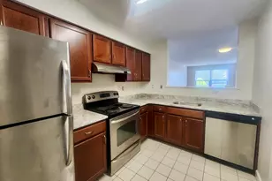 49 Fairgate Dr, Stamford, CT 06902 - Photo 5