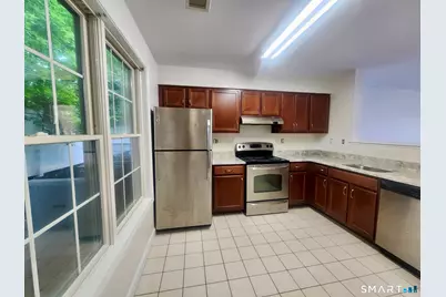 49 Fairgate Drive, Stamford, CT 06902 - Photo 7