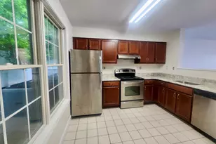 49 Fairgate Dr, Stamford, CT 06902 - Photo 7
