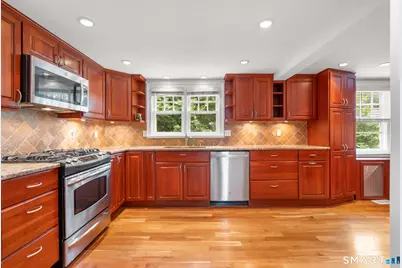 7 Fletcher Avenue, Greenwich, CT 06831 - Photo 5
