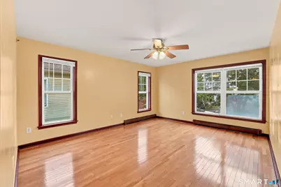 11 Button Street #2nd Floor, New Haven, CT 06519 - Photo 11