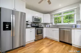 133 Governor Trumbull Way, Trumbull, CT 06611 - Photo 11