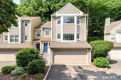 133 Governor Trumbull Way #133, Trumbull, CT 06611 - Photo 5