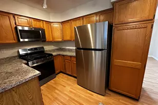 12 Canterbury Rd, Hamden, CT 06514 - Photo 11