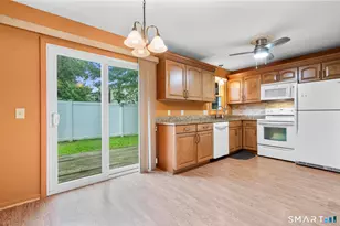 8 Grove Ct, Branford, CT 06405 - Photo 7