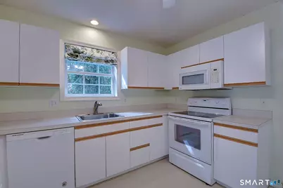 29 Windy Hill Lane #29, Rocky Hill, CT 06067 - Photo 5