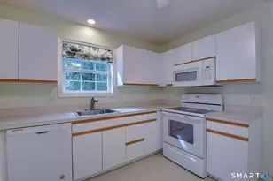 29 Windy Hill Ln, Rocky Hill, CT 06067 - Photo 5