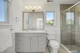 738 Rowland Rd, Fairfield, CT 06824 - Photo 25
