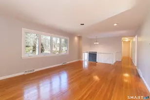 14 Watrous Ln, Woodbridge, CT 06525 - Photo 9