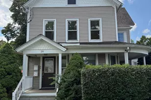 28 Davis St, Danbury, CT 06810 - Photo 1