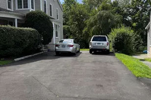 28 Davis St, Danbury, CT 06810 - Photo 3
